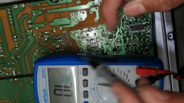 عطب معقد على المهندسين لي إصلاح باورسوبلاي بلازما الجي Problem POWER SUPPLY TV PLASMA LG 42PJ650 Z смотреть онлайн