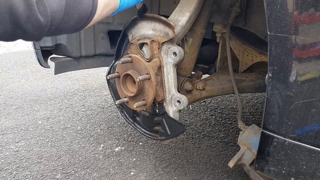 Lexus IS250 Front Brakes How to Change Brake Discs and Pads DIY Guide IS220d Rotors Replacement смотреть онлайн