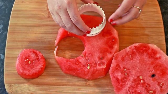Watermelon Cupcakes Recipe | Кексы из арбуза смотреть онлайн