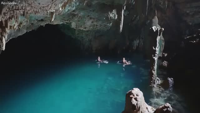 Море, пляж, девушки, музыка - красота ! 20 смотреть онлайн