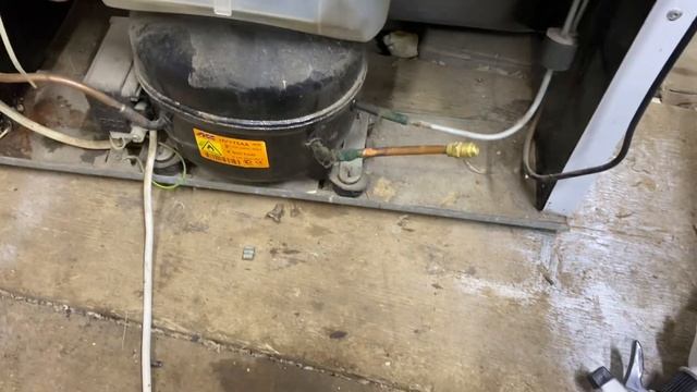 Бирюса 151е не морозит утечка по контуру обогрева смотреть онлайн