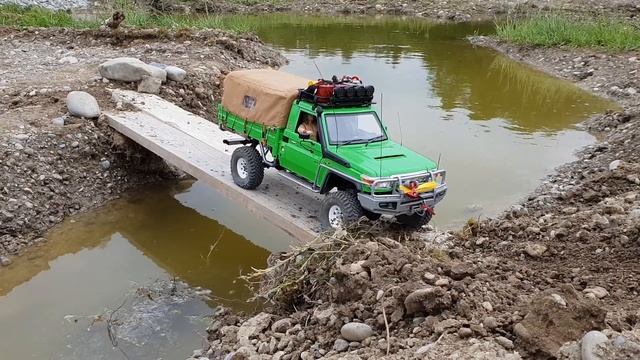 RC Toyota LC 70 смотреть онлайн