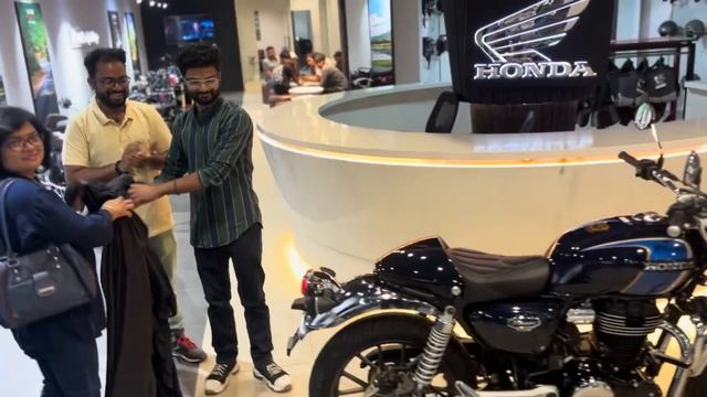 Honda CB350 H’ness Legacy Edition With Custom Cafe Racer Kit Delivery смотреть онлайн