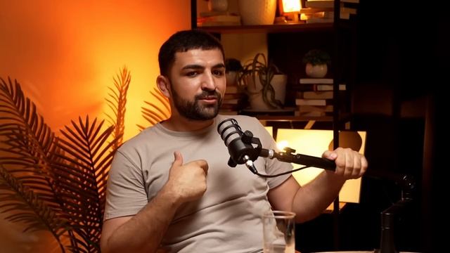 ФИРУЗ САБЗАЛИЕВ - про путь актера,истории из кино, дубляж на Памирских языках, о сохранении языка. смотреть онлайн