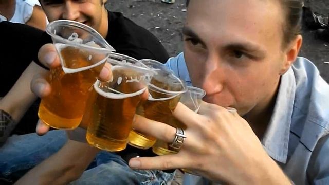 Грифон! Пьём за тебя! смотреть онлайн