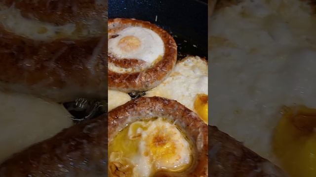 Brick Oven Cooking Breakfast! смотреть онлайн