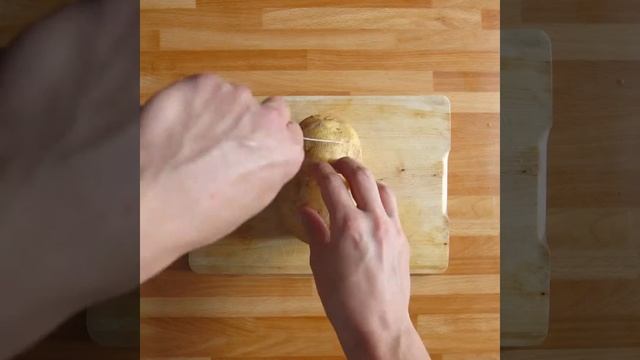 ПЕЧЁНАЯ КАРТОШКА С ФАРШЕМ И СЫРОМ смотреть онлайн