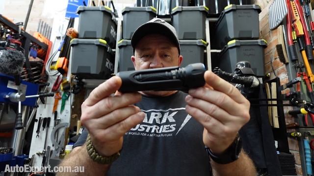 Best Olight torch deals (so far) in 2024 - one day only! | Auto Expert John Cadogan смотреть онлайн