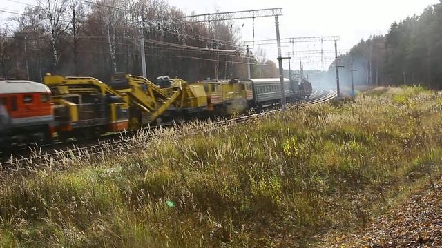 Тепловоз 2М62У-0033 перегон Толстопальцево - Лесной Городок