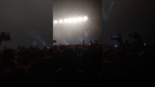 Stromae - Formidable @ Lyon, 26/04/2014 смотреть онлайн