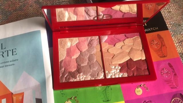 Палетка для лица Armani смотреть онлайн