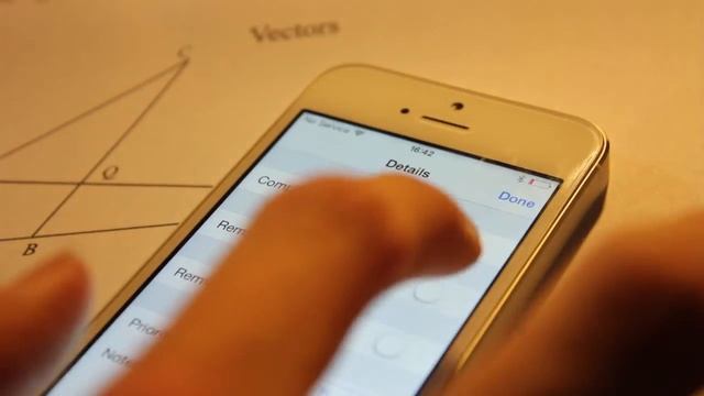 Apple iPhone 5s Review смотреть онлайн