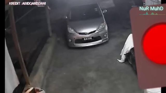 KEJADIAN DI PENGKALAN CHEPA, BUDAK 3TAHUN NYARlS DIPATUK ULAR TEDUNG SELAR смотреть онлайн