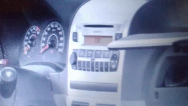 Фиат Альбеа с хромированными ручками и штатной магнитолой смотреть онлайн