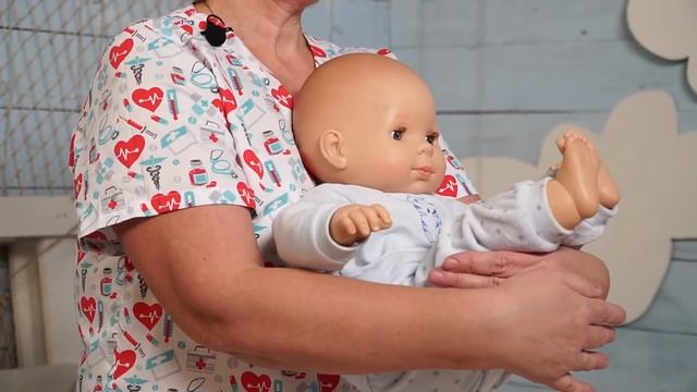 Поднимаем и носим малыша смотреть онлайн