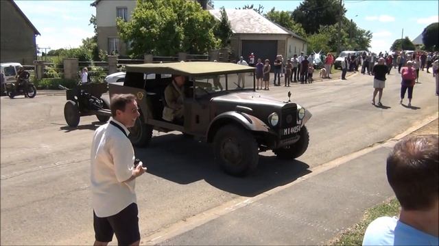 75ème anniversaire de la bataille de Stonne – Défilé de véhicules 2/2 смотреть онлайн