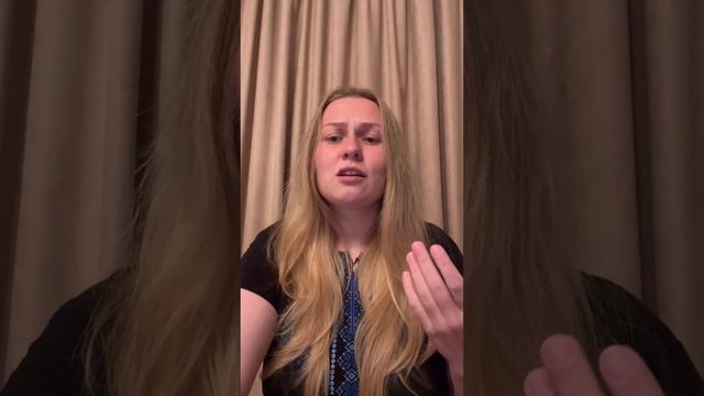 ЛІНА Костенко - Лейтмотив щастя смотреть онлайн