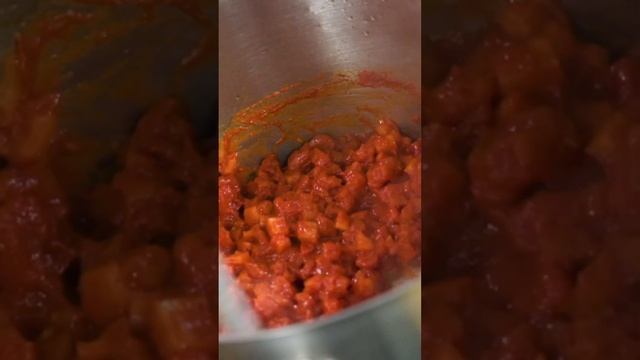 Готовим мясо правильно #Ейск #поваранаколесах #путешествия смотреть онлайн