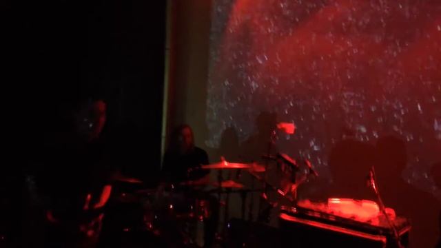 ГШ / Glintshake @ Рабочий и Колхозница (07.10.2016) смотреть онлайн