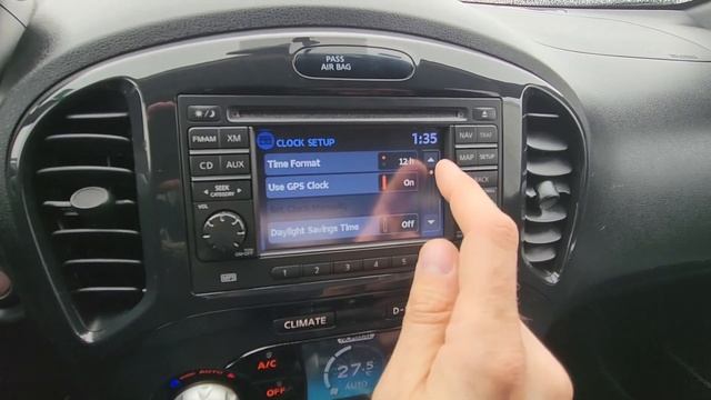 Nissan Juke - ADJUST / CHANGE CLOCK & TIME (2011 - 2017) смотреть онлайн