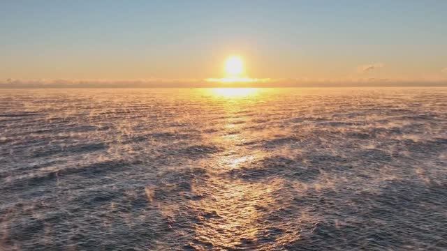 Глобальные перемены. Сон с 31.10 на 01.11 2024 года. смотреть онлайн