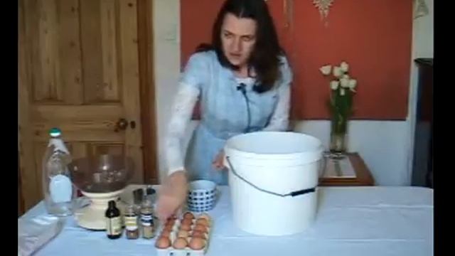 How to make a Wedding Cake: part 2 - mixing the cake смотреть онлайн
