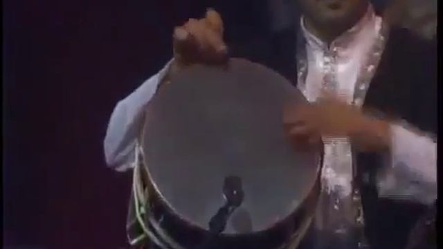 Pejker hala. Эту песню я помню с детства , когда отец ставил пластинку и тихо подпевал..... смотреть онлайн
