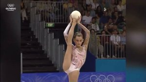 Yulia Barsukova (RUS), ball, OG 2000 Sydney, final.