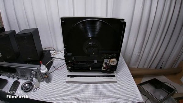 Technics SL-V5 Linear Tracking Upright / Vertical Turntable - This is so cool!!!