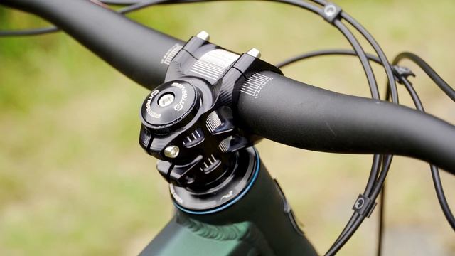 Exclusive first ride review | Orange Alpine Evo смотреть онлайн