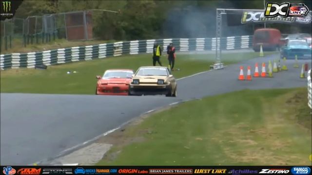 Rps13 180sx vs Hachiroku ! Irish Drift Championship , i won my first battle!! смотреть онлайн