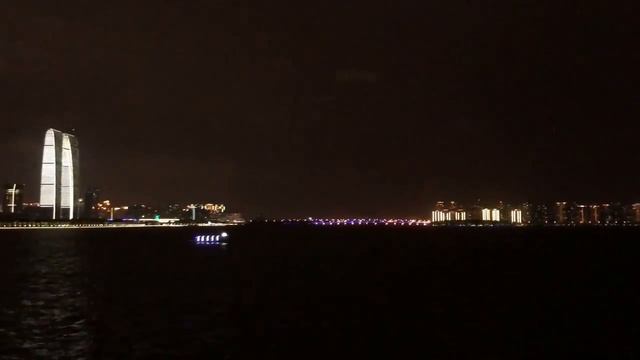 10 САМЫХ НЕОБЫЧНЫХ КРЫШ ДОМОВ смотреть онлайн