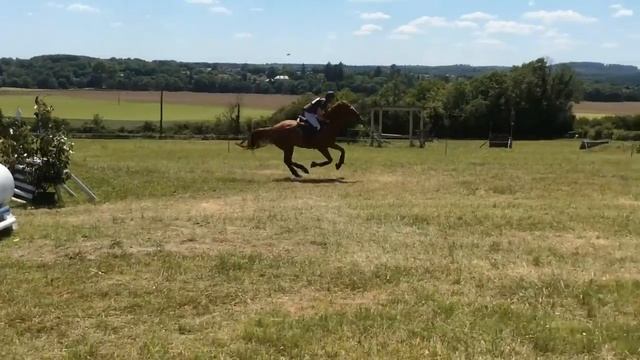 Valina de tuilière cross смотреть онлайн