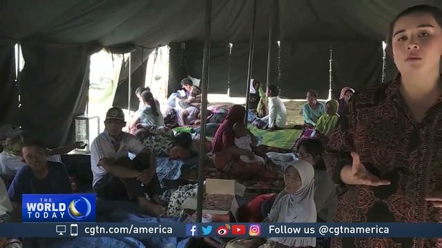 More than 130 dead, thousands left homeless by Indonesia quake смотреть онлайн