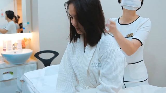 Shanice on our ATACHE Soft Derm Treatment! смотреть онлайн