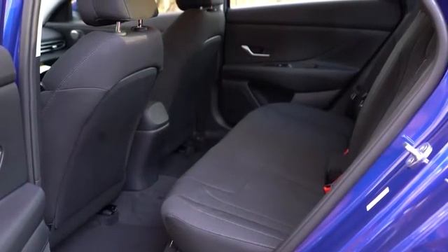 2021 Hyundai Elantra Review Better Than Civic Corolla смотреть онлайн