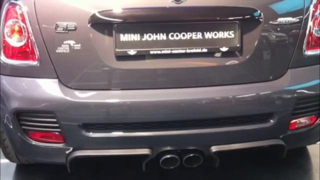 bigblogg präsentiert: 25 sec hinter dem MINI JCW GP смотреть онлайн