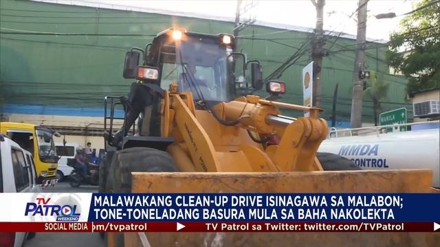 Malawakang clean-up drive isinagawa sa mga basurang tinangay ng baha sa Malabon | TV Patrol смотреть онлайн