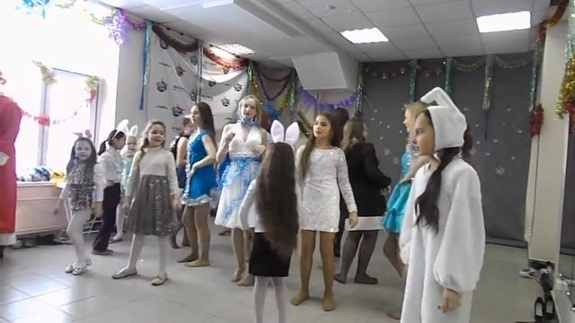 новый год в модельном)) часть 2)) смотреть онлайн