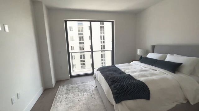 Smart Brickell – Studio Condos licensed for short term rentals смотреть онлайн