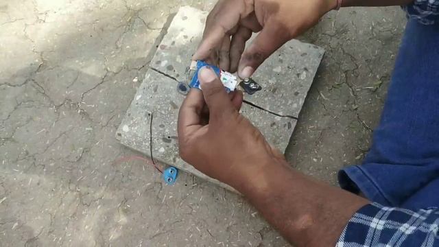 HIW 6F22 9V BATTERY 🤓 VS 2 KG TEST смотреть онлайн