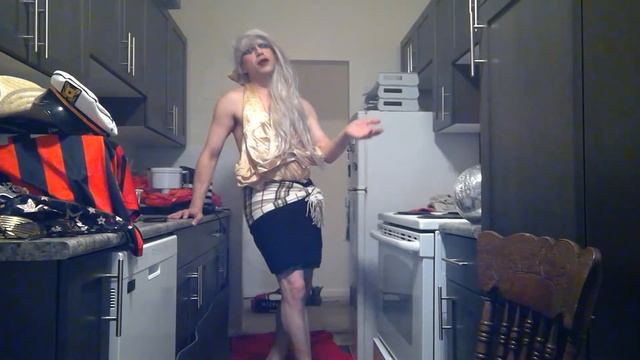 T Glamorous Model Looks So Good With A Mini Skirt Stilettos & Long Teased Dirty Blonde Hair! T смотреть онлайн
