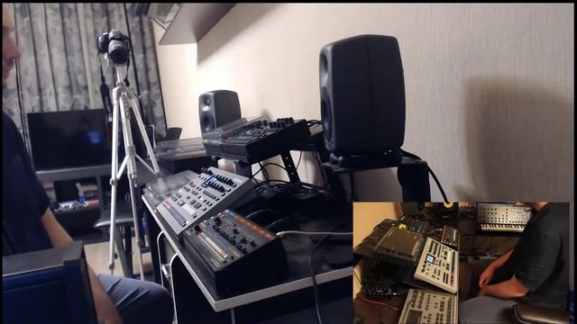 Synthetic Peals - Moonwalker