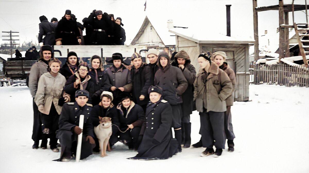 🔴Перевал Дятлова. Стрим. Аналитика. Тайны больше нет. Это убийство🔴 смотреть онлайн