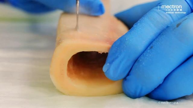 Piezo Cerrahisi / Mectron / Cerrahi uç ipuçları ve talimatları смотреть онлайн