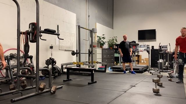 Tuesday Workout - Ladder Chest, Tris and Bis смотреть онлайн