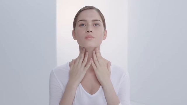 Institut Esthederm Cellular Water Watery Essence Master Class смотреть онлайн