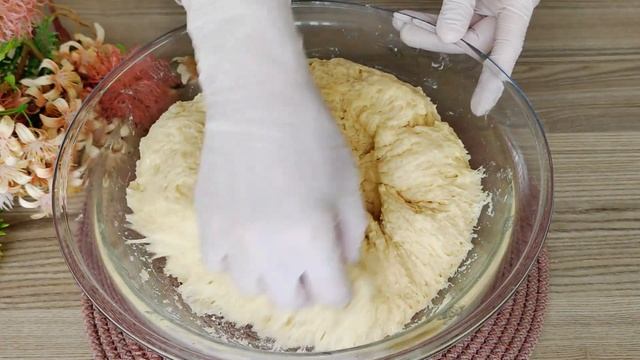 Super soft buns with a truly irresistible cheesecake filling. 🤤 смотреть онлайн