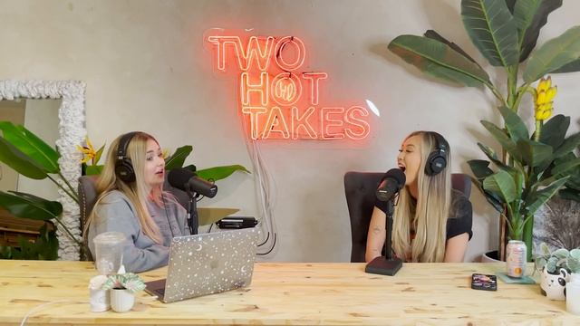 All Things Wild -- Ft. LaurDIY -- Two Hot Takes Podcast смотреть онлайн