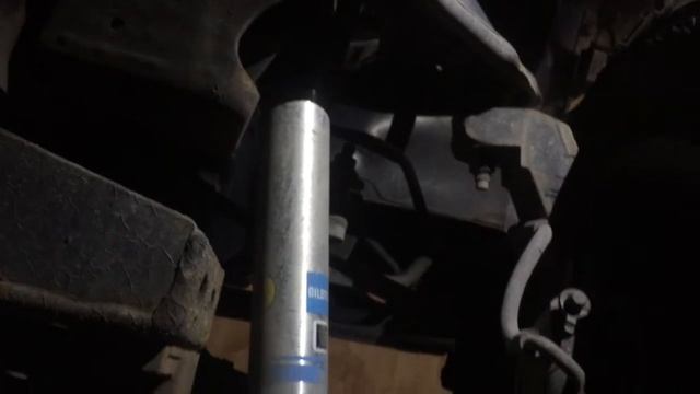 Bilstein 5100 shocks on the LBZ Duramax смотреть онлайн